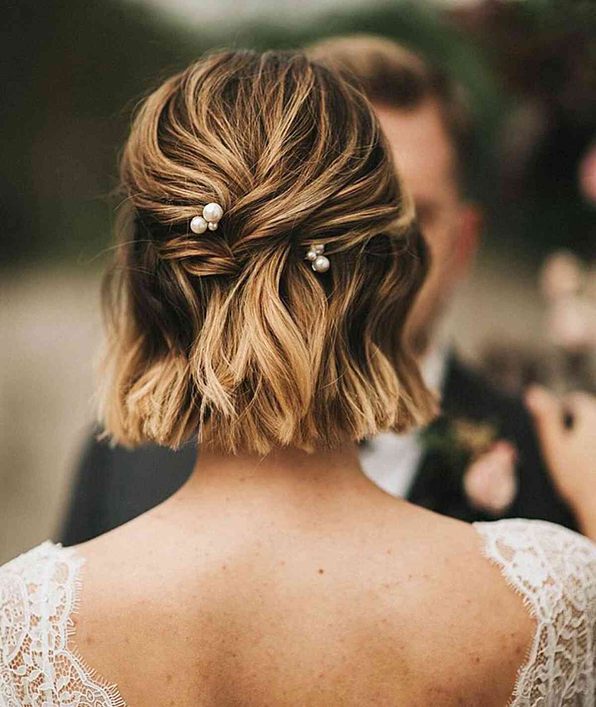 34 Gorgeous Short Wedding Hairstyles and Bridal Hair Ideas