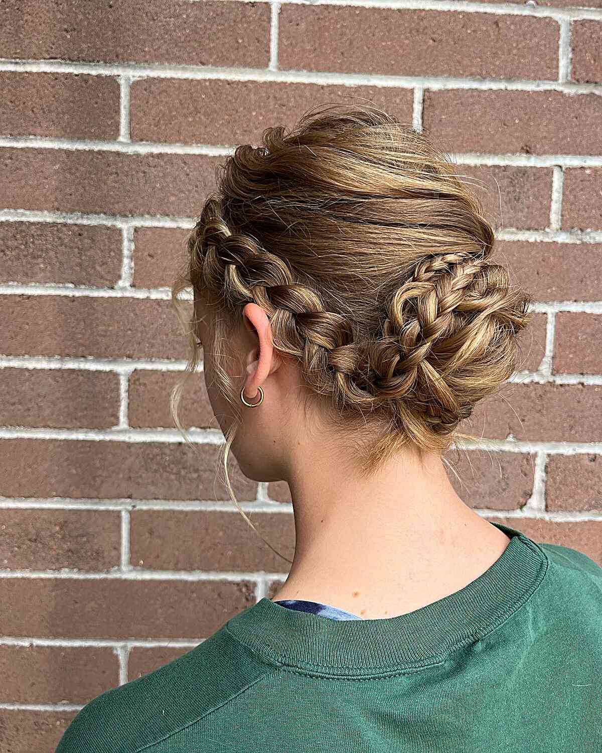 41 Simple &#038; Cute Wedding Guest Hairstyle Ideas