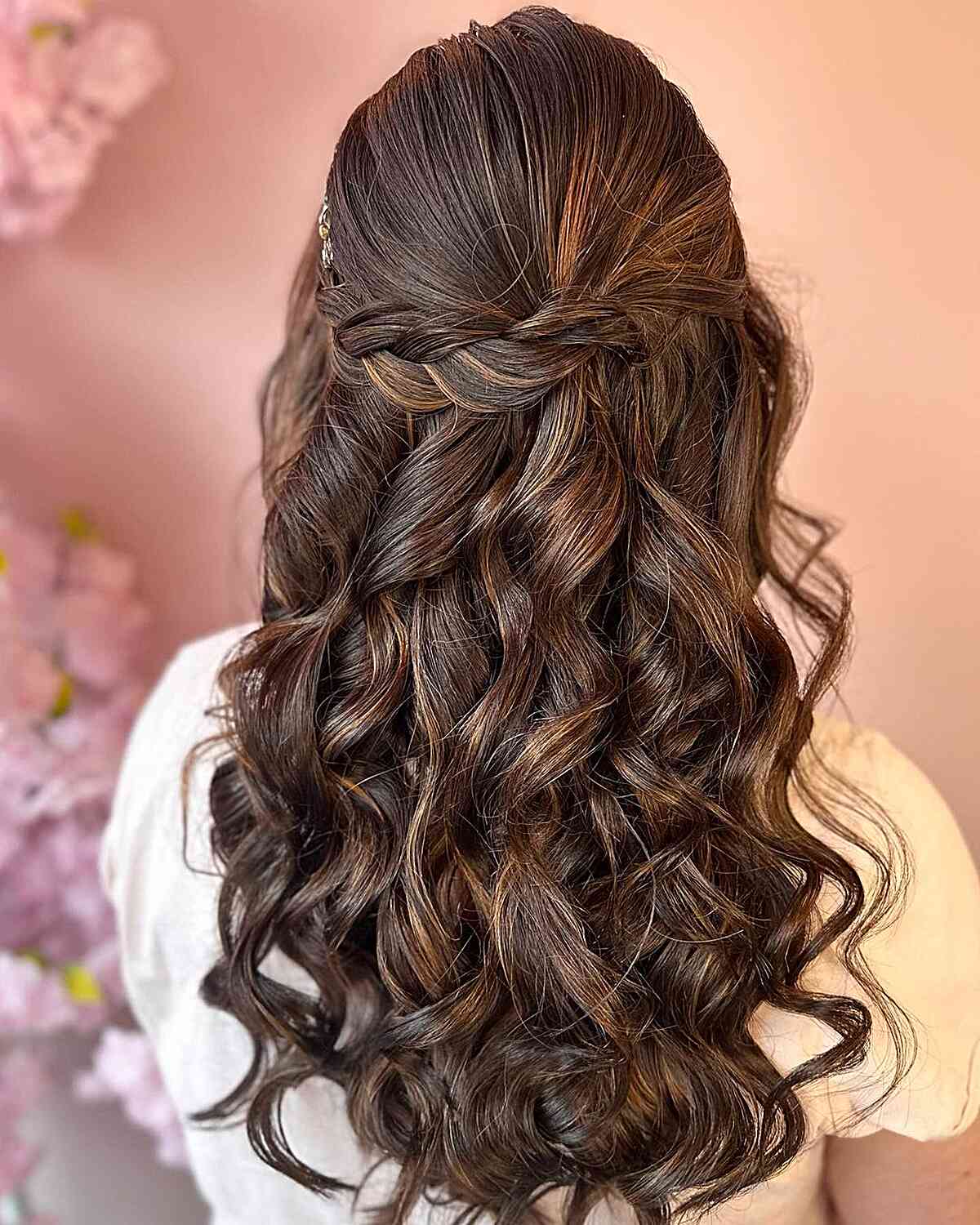 41 Simple &#038; Cute Wedding Guest Hairstyle Ideas