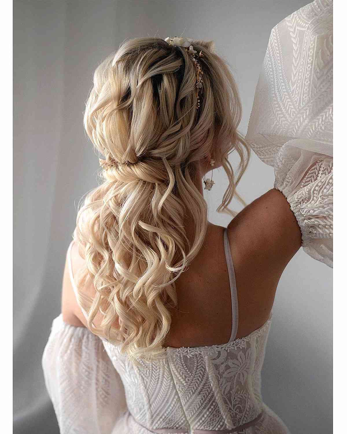 39 Gorgeous Bridesmaid Hairstyles for The Brides Big Day