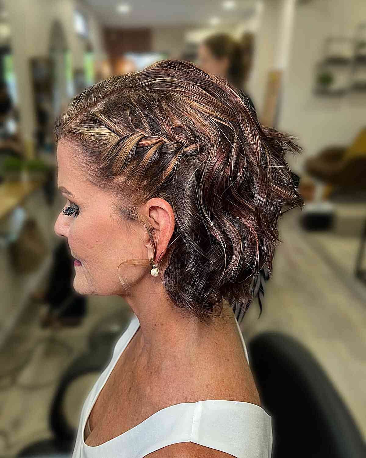 27 Elegant Mother of the Groom Hairstyles for Your Son&#8217;s Big Day