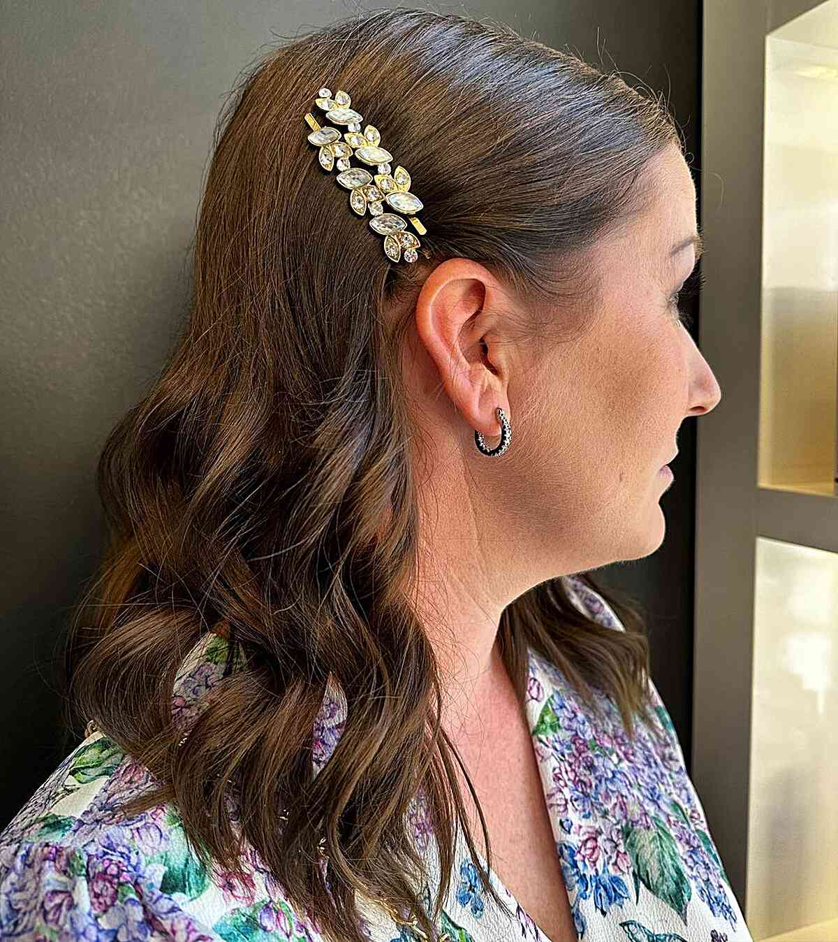27 Elegant Mother of the Groom Hairstyles for Your Son&#8217;s Big Day