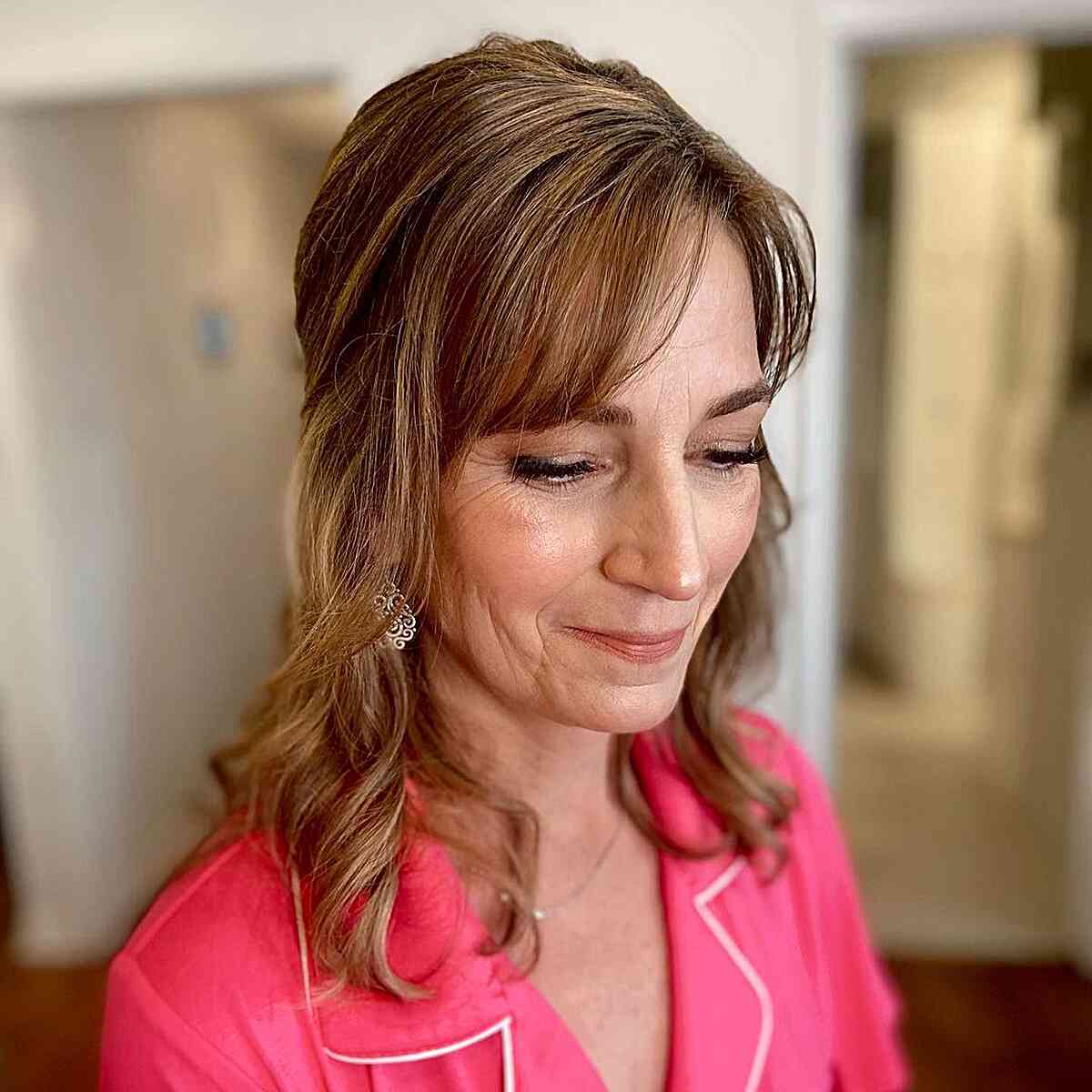 27 Elegant Mother of the Groom Hairstyles for Your Son&#8217;s Big Day