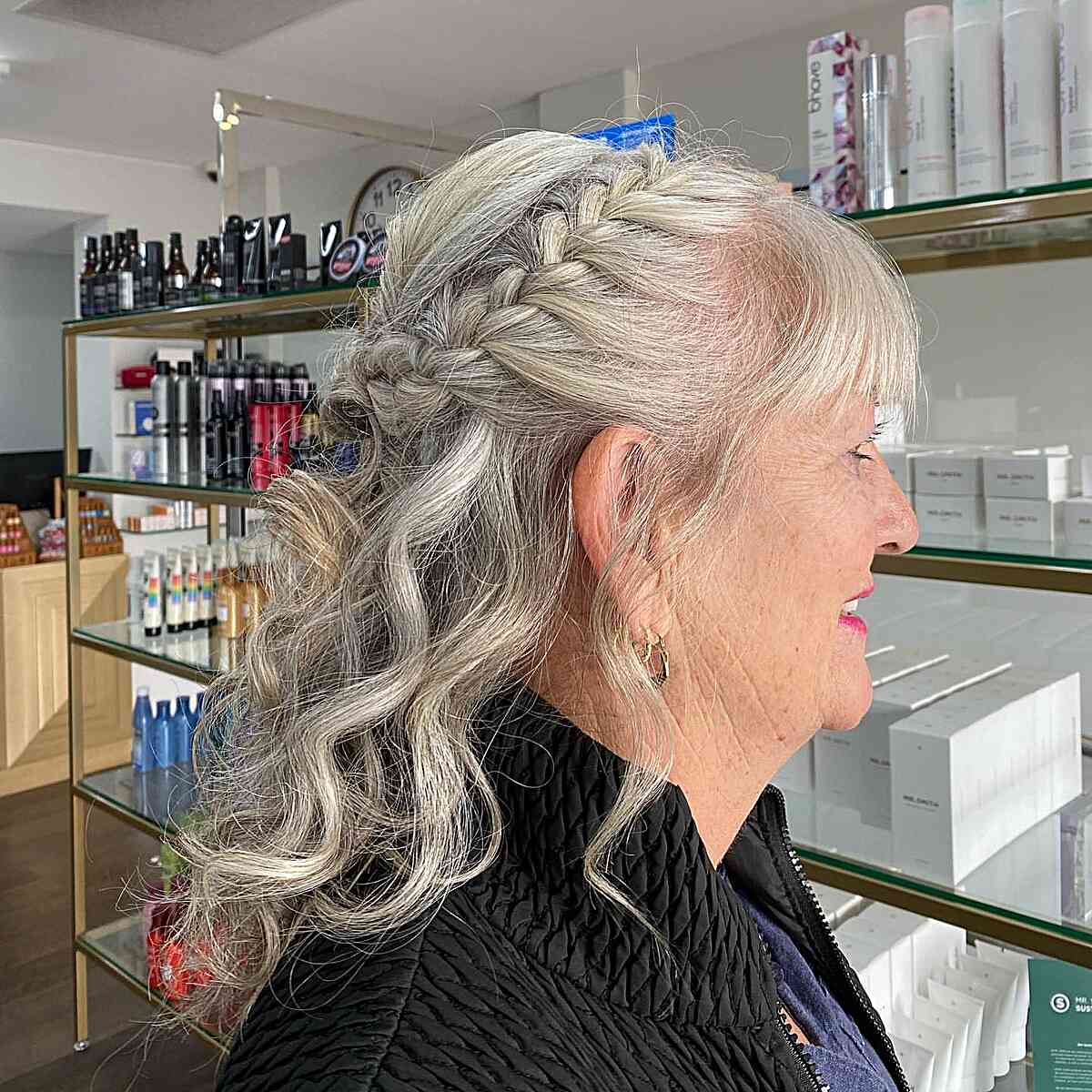 27 Elegant Mother of the Groom Hairstyles for Your Son&#8217;s Big Day
