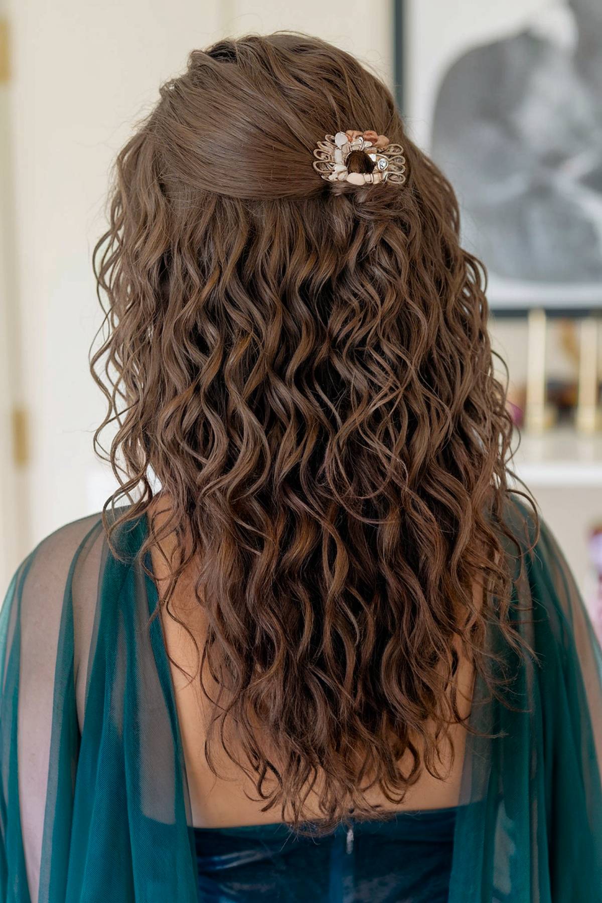15+ Stunning Bridesmaid Hairstyles for Natural Curly Hair in 2025
