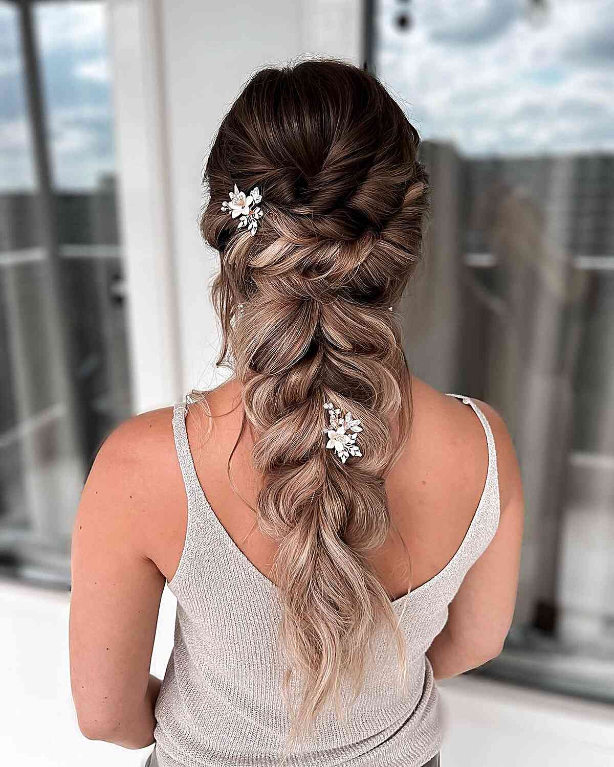 44 Gorgeous Wedding Hairstyles for Long Hair for 2025