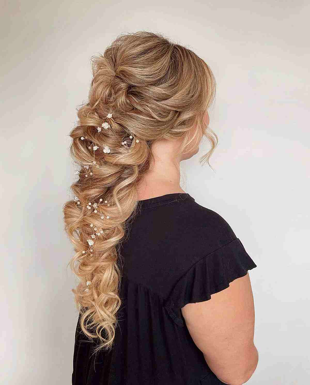 44 Gorgeous Wedding Hairstyles for Long Hair for 2025