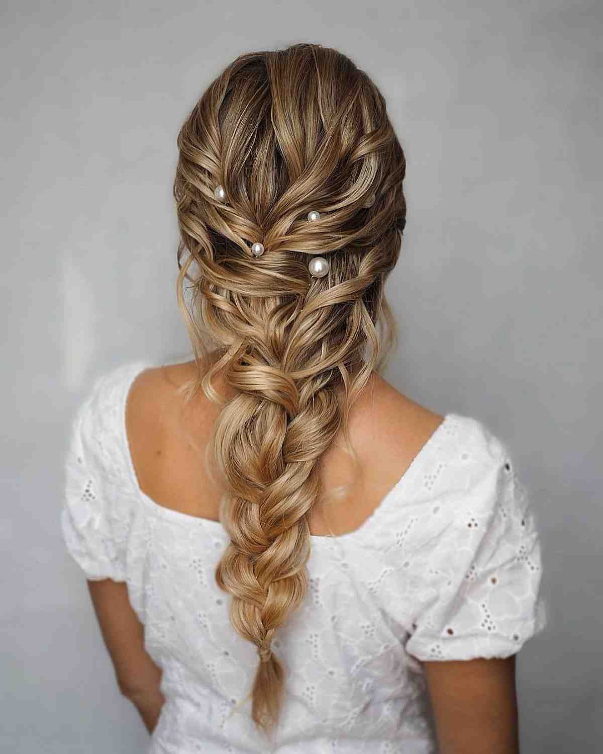 44 Gorgeous Wedding Hairstyles for Long Hair for 2025