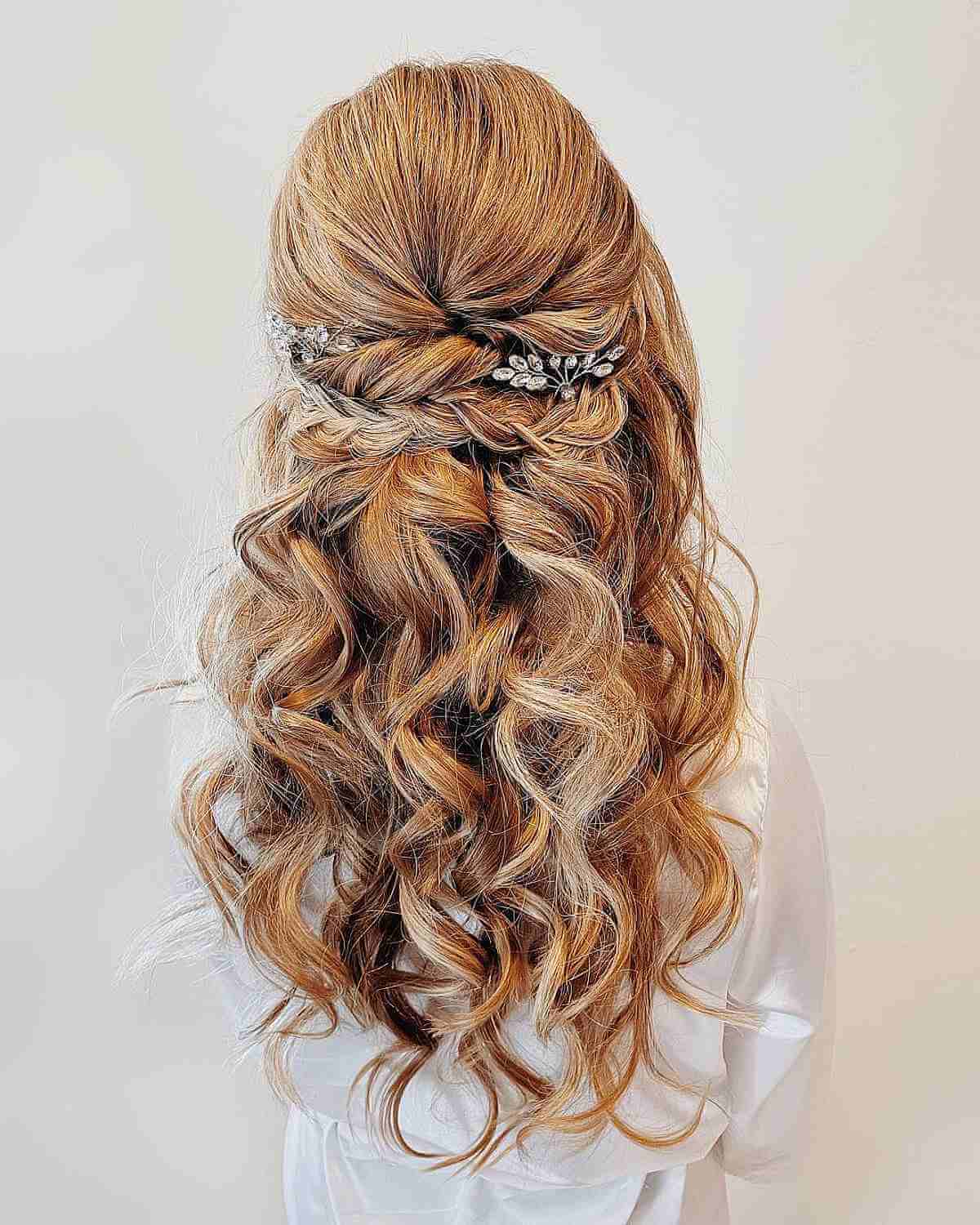 44 Gorgeous Wedding Hairstyles for Long Hair for 2025