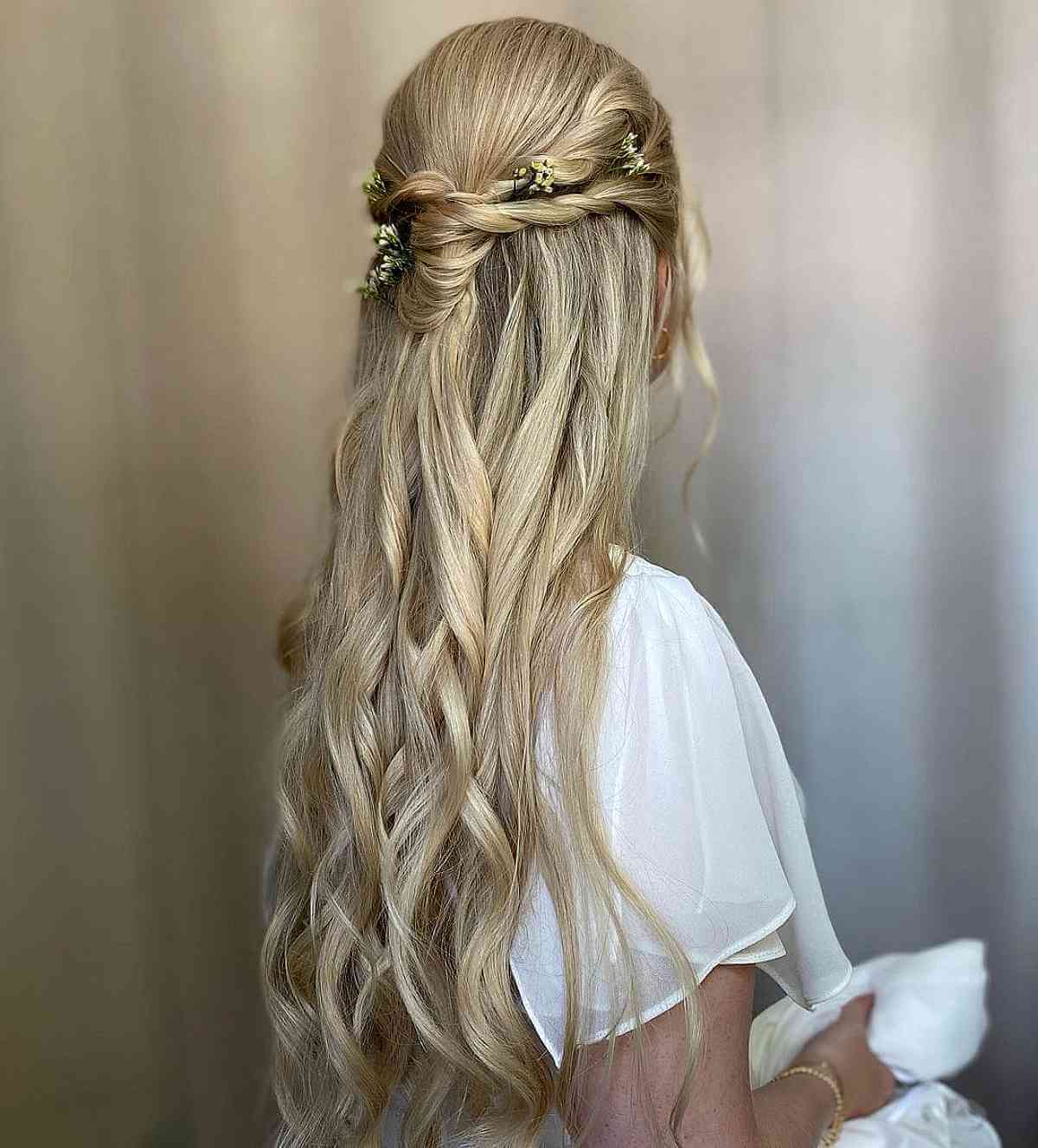44 Gorgeous Wedding Hairstyles for Long Hair for 2025