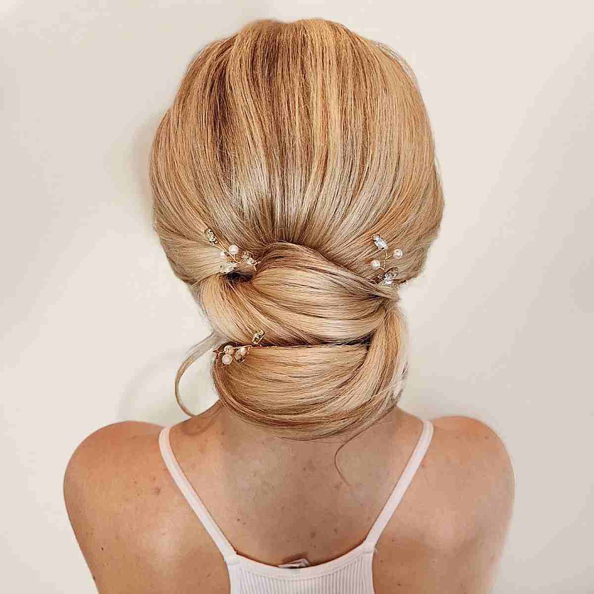 40 Gorgeous Wedding Updos for Every Type of Bride