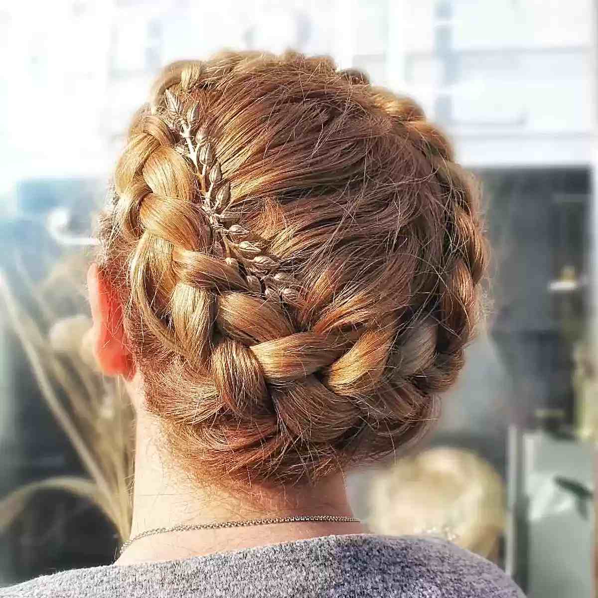 40 Gorgeous Wedding Updos for Every Type of Bride