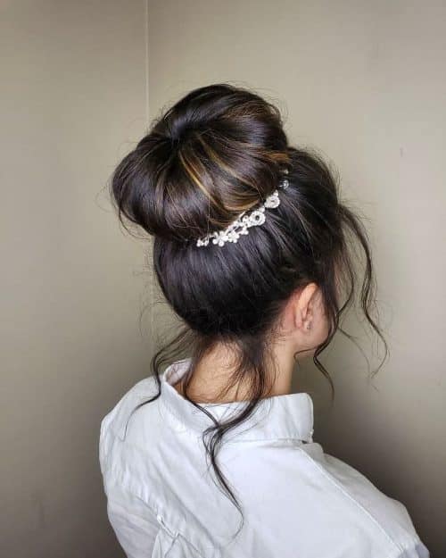 35 Cutest Prom Updos for 2025 &#8211; Easy Updo Hairstyles