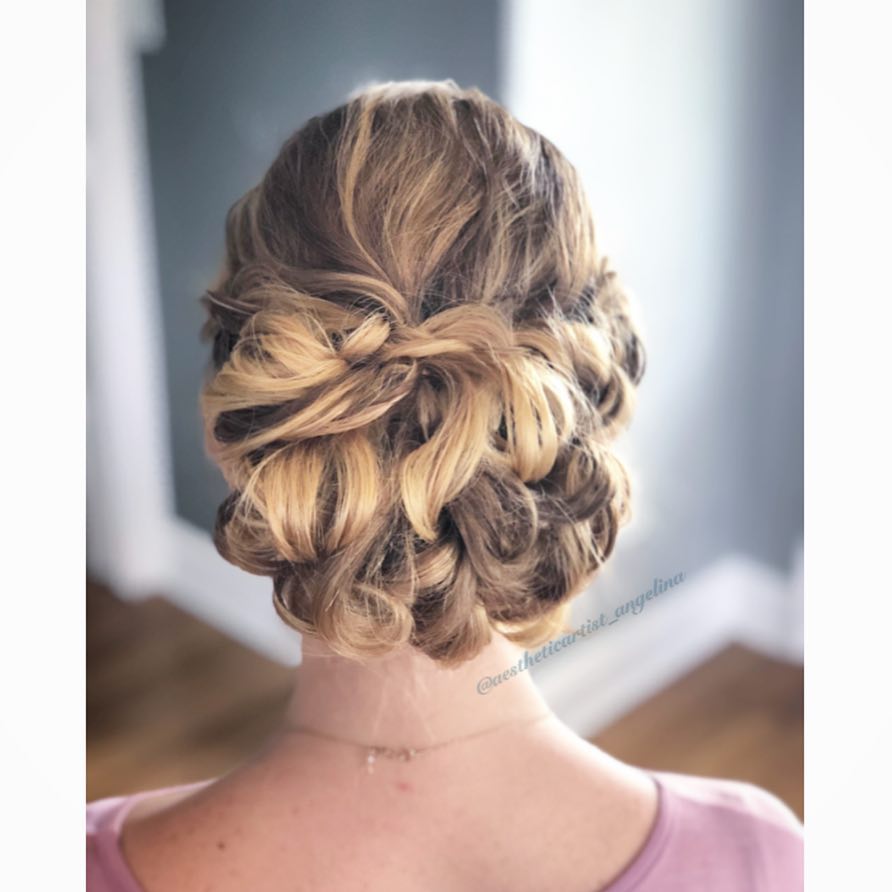 35 Cutest Prom Updos for 2025 &#8211; Easy Updo Hairstyles