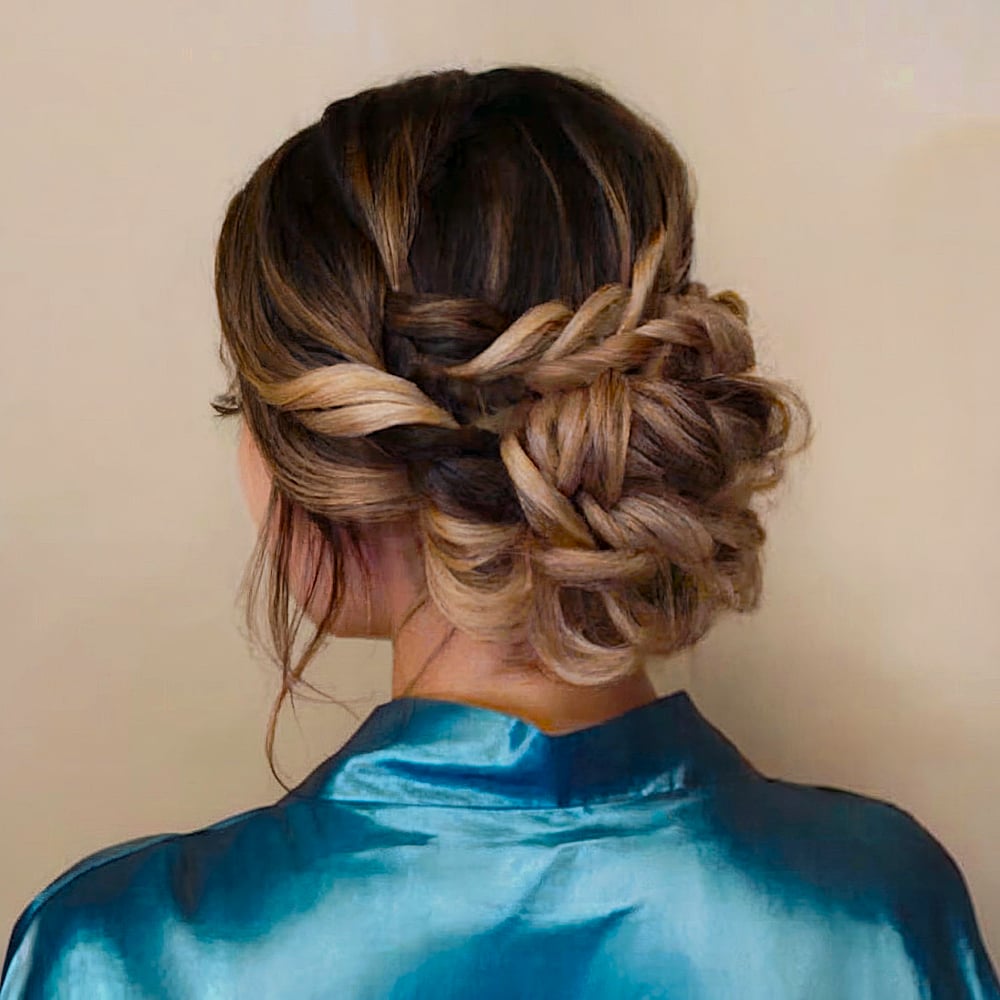 25 Cute Prom Hairstyles for 2025 &#8211; Updos, Braids, Half Ups &#038; Down Dos