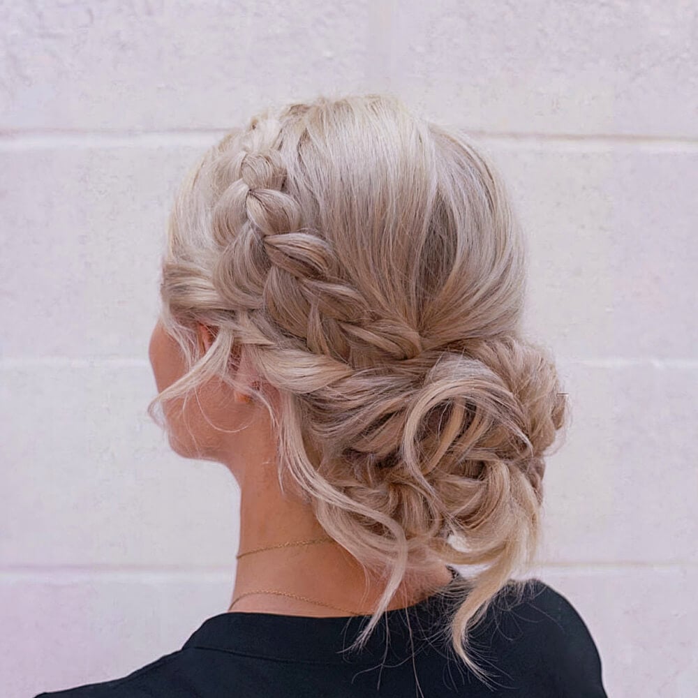 25 Cute Prom Hairstyles for 2025 &#8211; Updos, Braids, Half Ups &#038; Down Dos