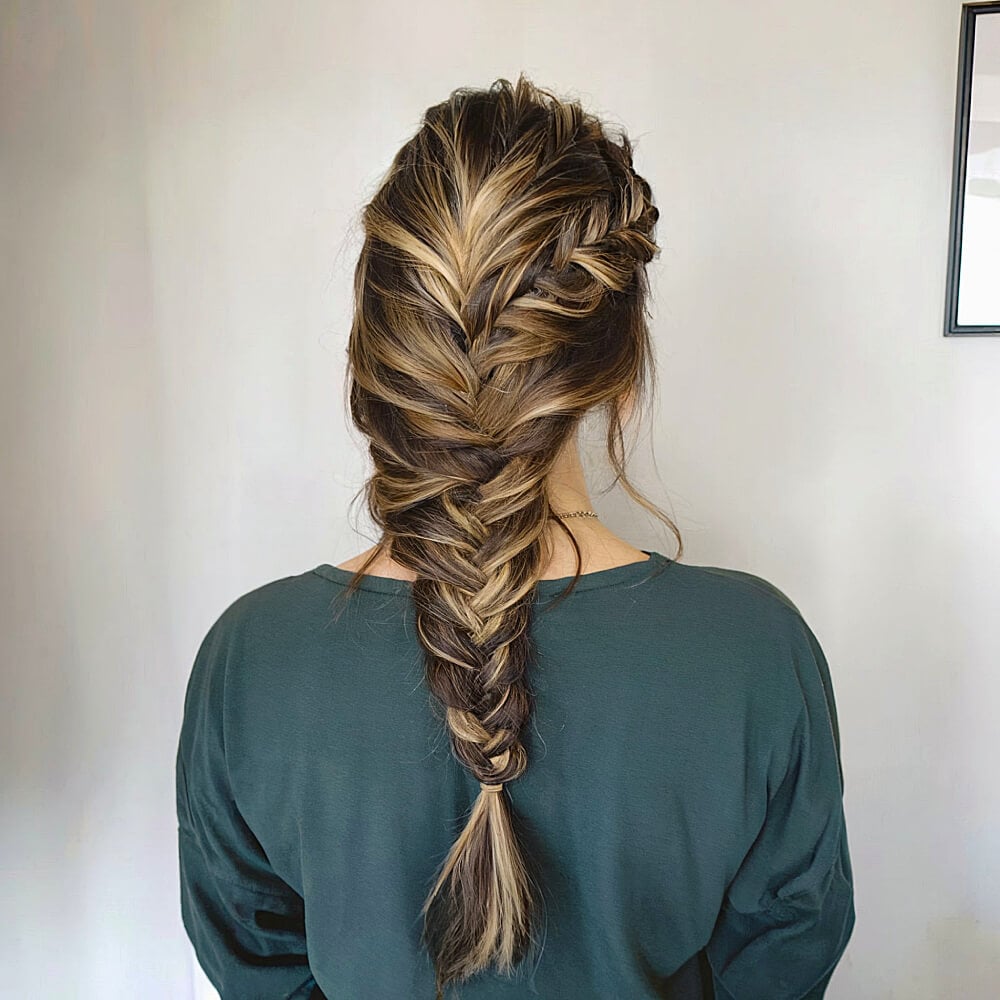 25 Cute Prom Hairstyles for 2025 &#8211; Updos, Braids, Half Ups &#038; Down Dos