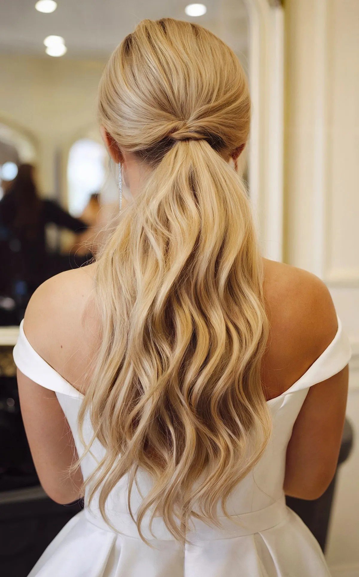 33 Cutest Prom Ponytail Hairstyles That Are Easy to Do!