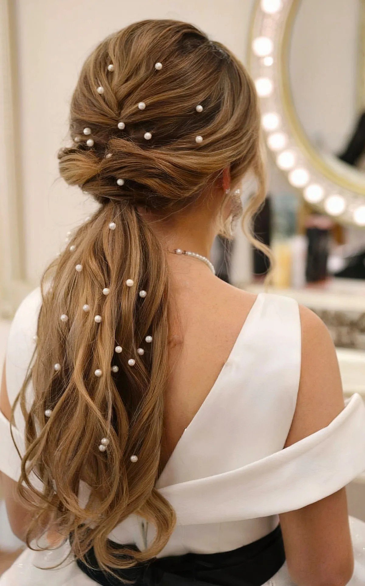 33 Cutest Prom Ponytail Hairstyles That Are Easy to Do!