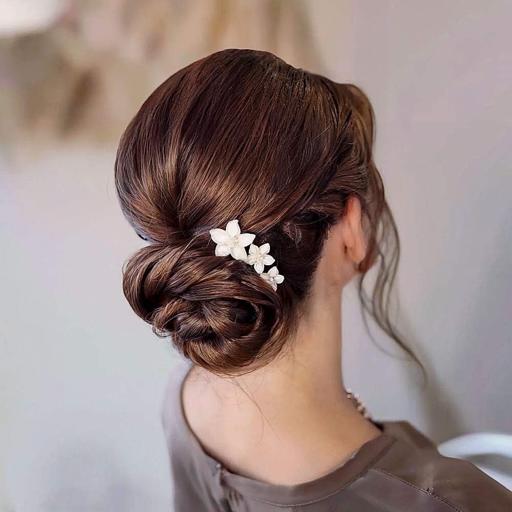 19 Cutest Prom Hairstyles for Medium-Length Hair for 2025