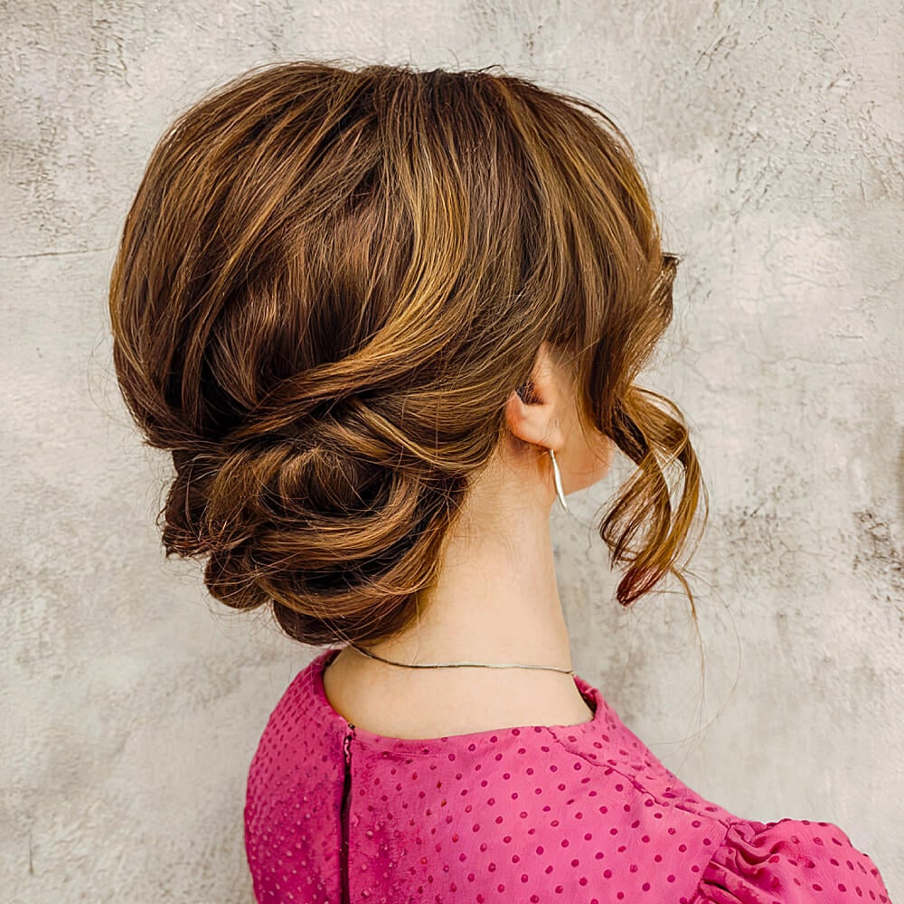 19 Cutest Prom Hairstyles for Medium-Length Hair for 2025