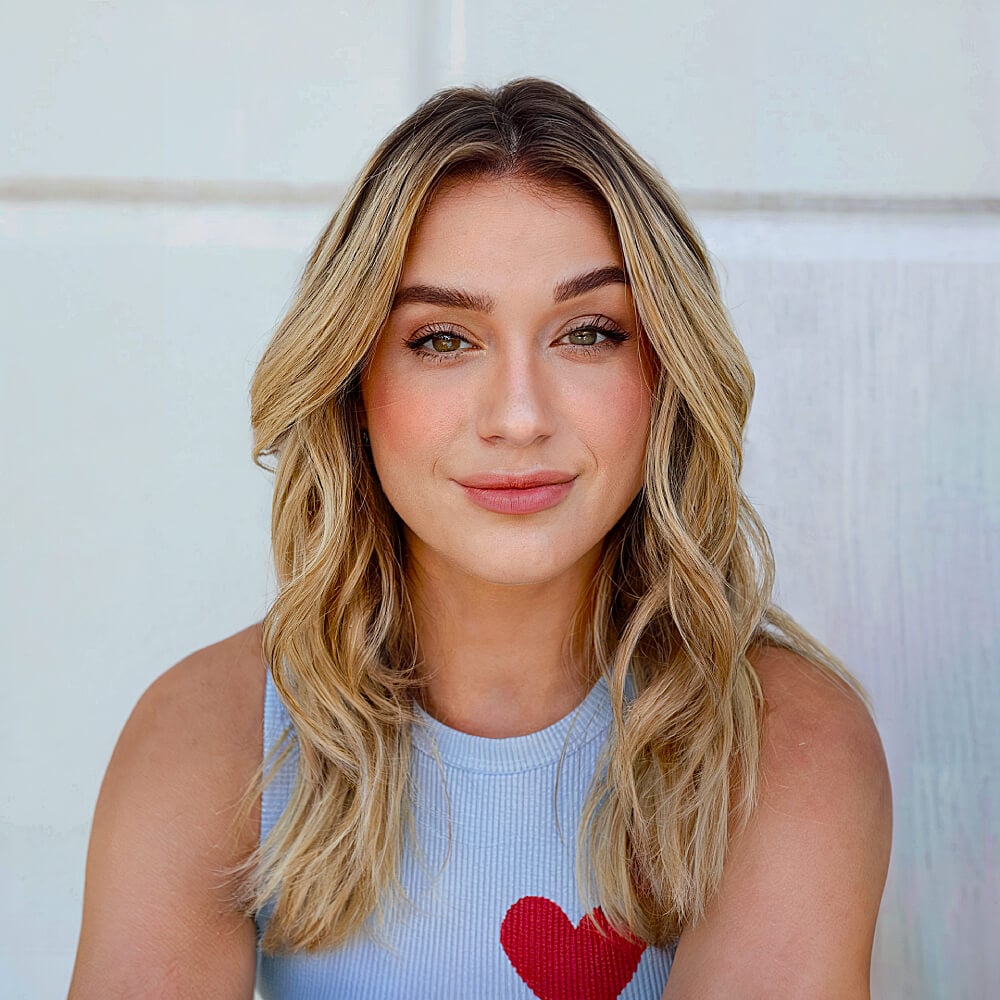 25 Perfectly Gorgeous Down Hairstyles for Prom 2025