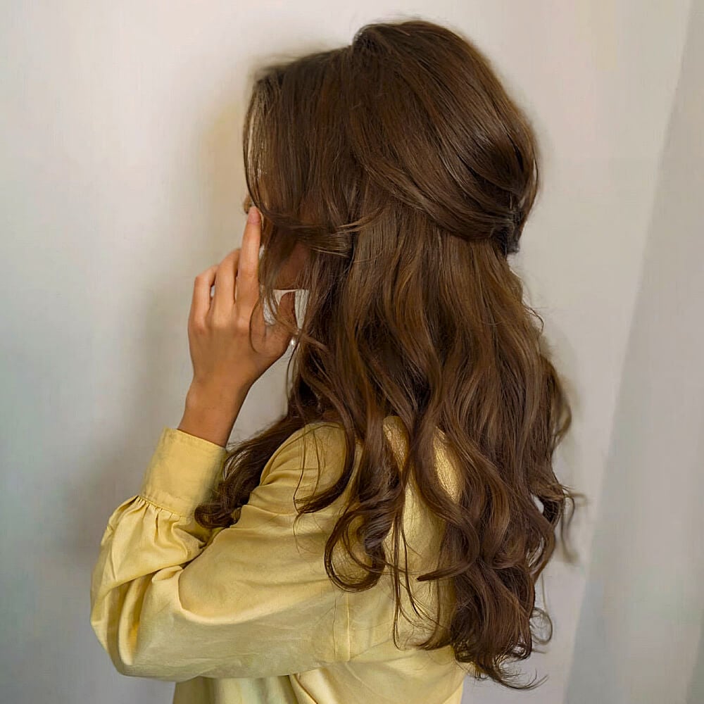 25 Perfectly Gorgeous Down Hairstyles for Prom 2025