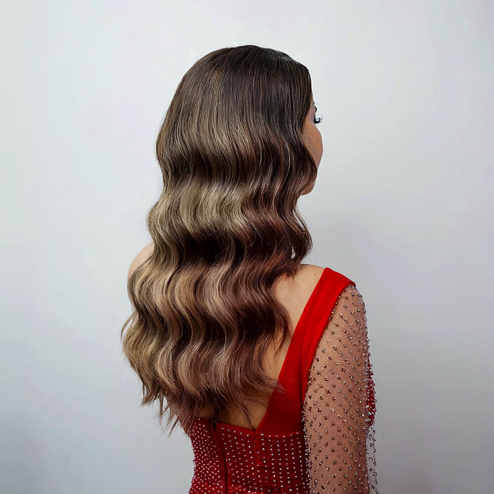 35 Cute &#038; Easy Prom Hairstyles for Long Hair for 2025