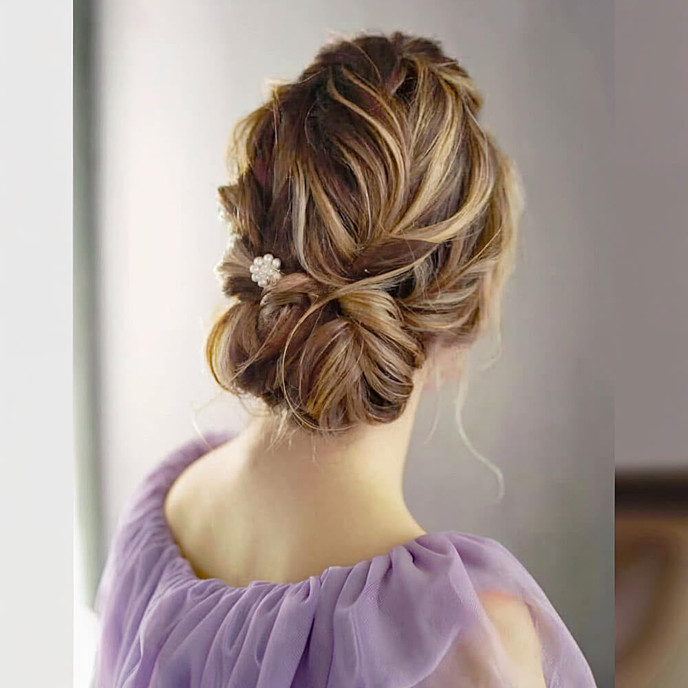 35 Cute &#038; Easy Prom Hairstyles for Long Hair for 2025