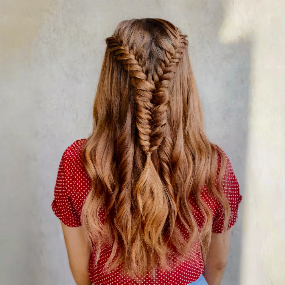 35 Cute &#038; Easy Prom Hairstyles for Long Hair for 2025