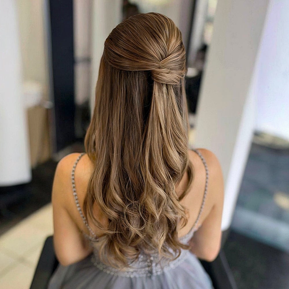 29 Prettiest Half Up Half Down Prom Hairstyles for 2025