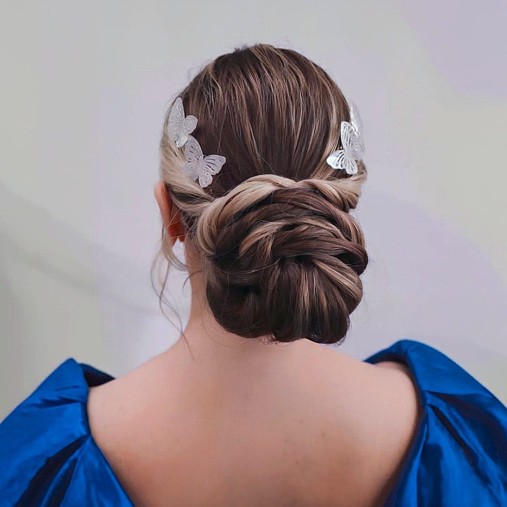 25 Prettiest Prom Updos for Long Hair for 2025