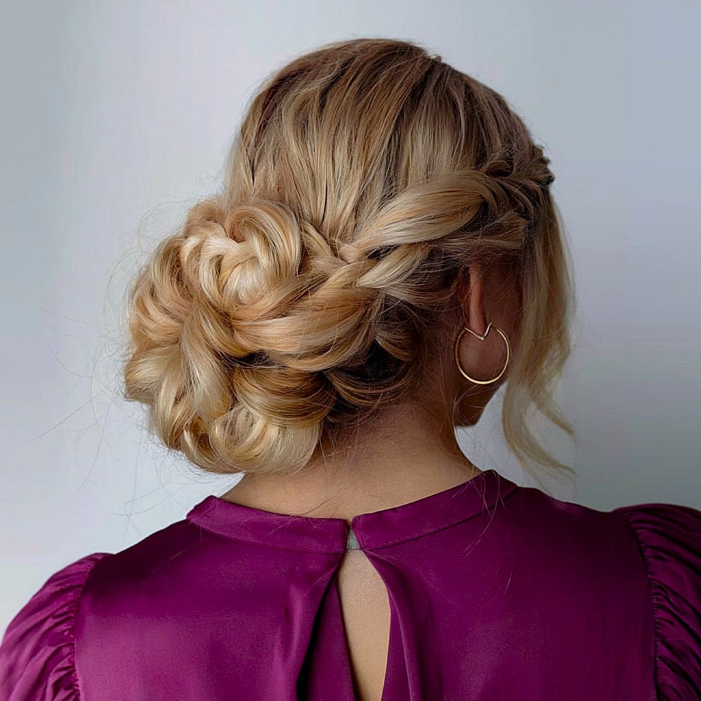 25 Prettiest Prom Updos for Long Hair for 2025
