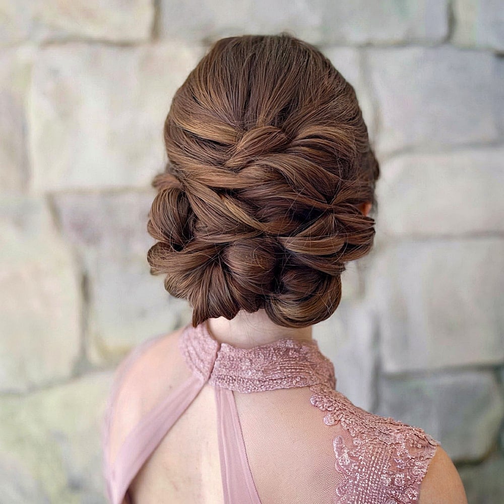 25 Prettiest Prom Updos for Long Hair for 2025