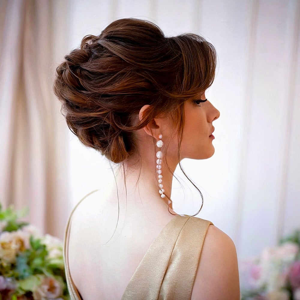25 Prettiest Prom Updos for Long Hair for 2025