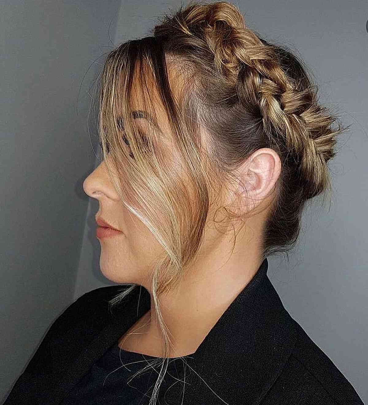 19 Prettiest Halo Braid Hairstyles to Copy