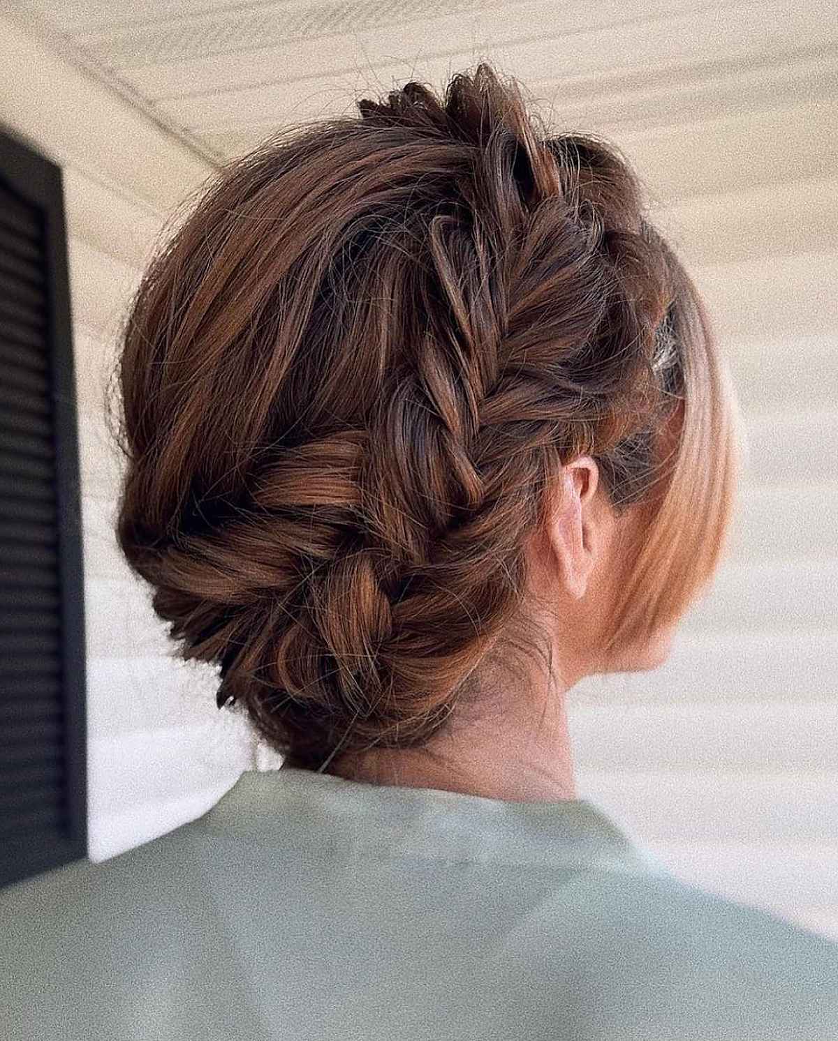 19 Prettiest Halo Braid Hairstyles to Copy
