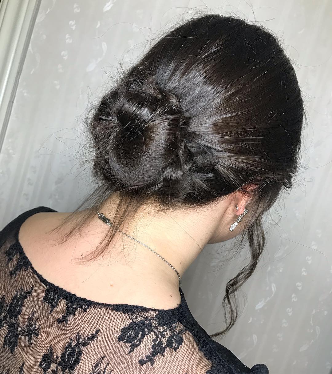 32 Cute & Easy Updos for Short Hair for Special Occasions