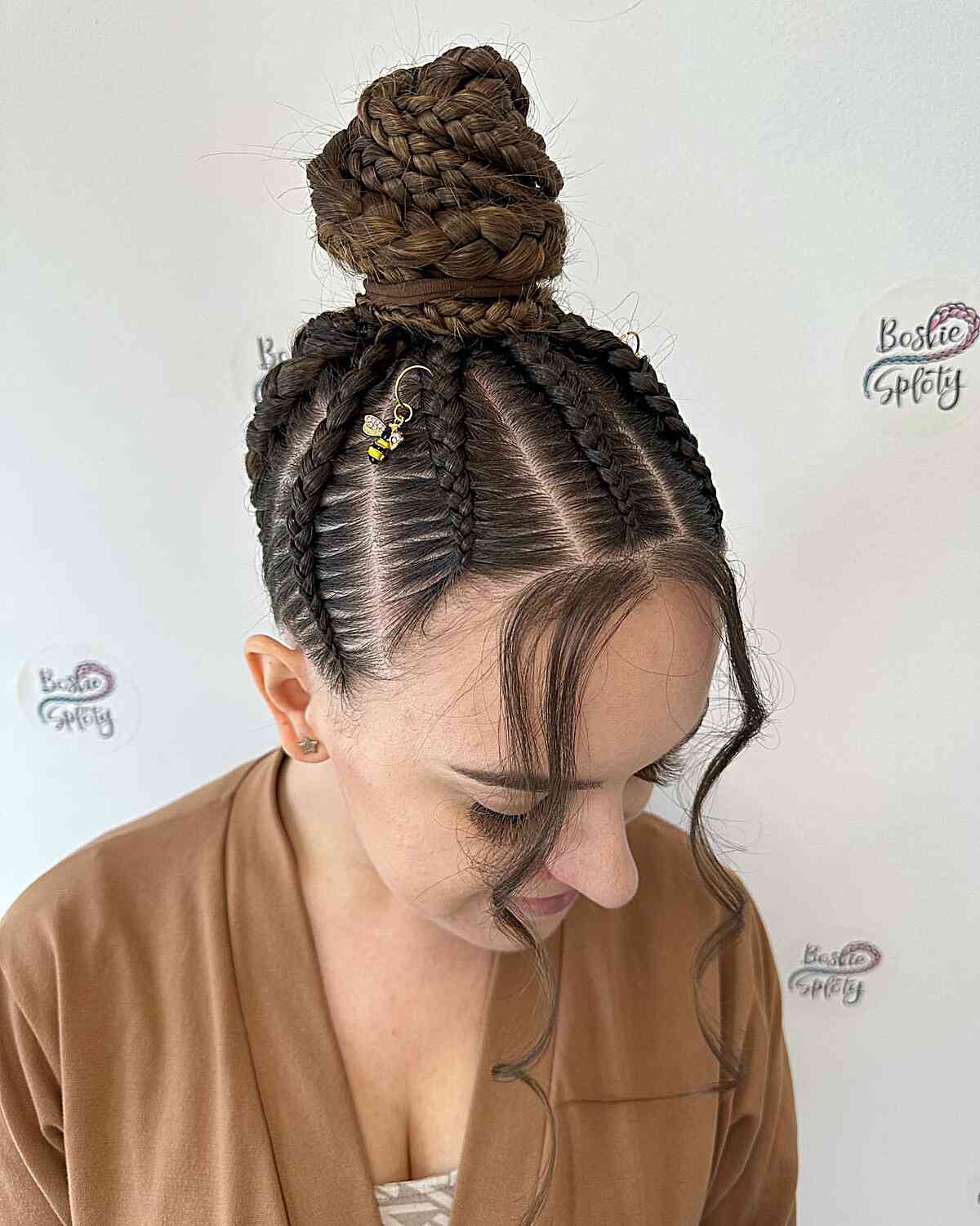30 Cute & Easy Bun Hairstyles to Try in 2025