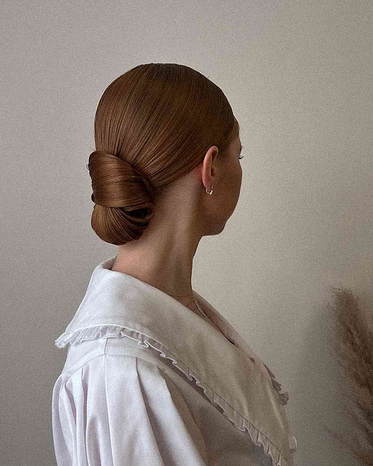 33 Super Easy Updos for Beginners to Try in 2025