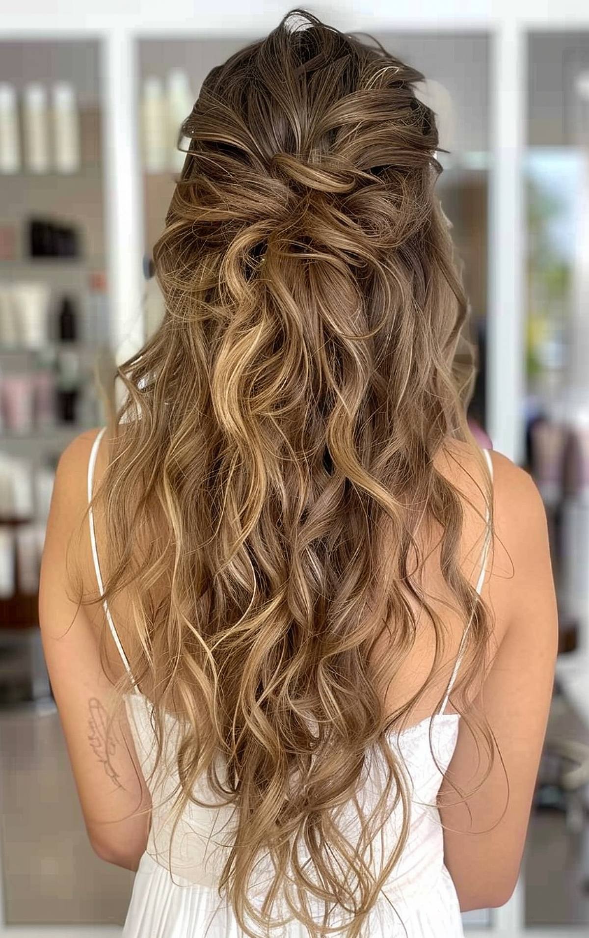15 Elegant Formal Curly Hairstyles This 2025