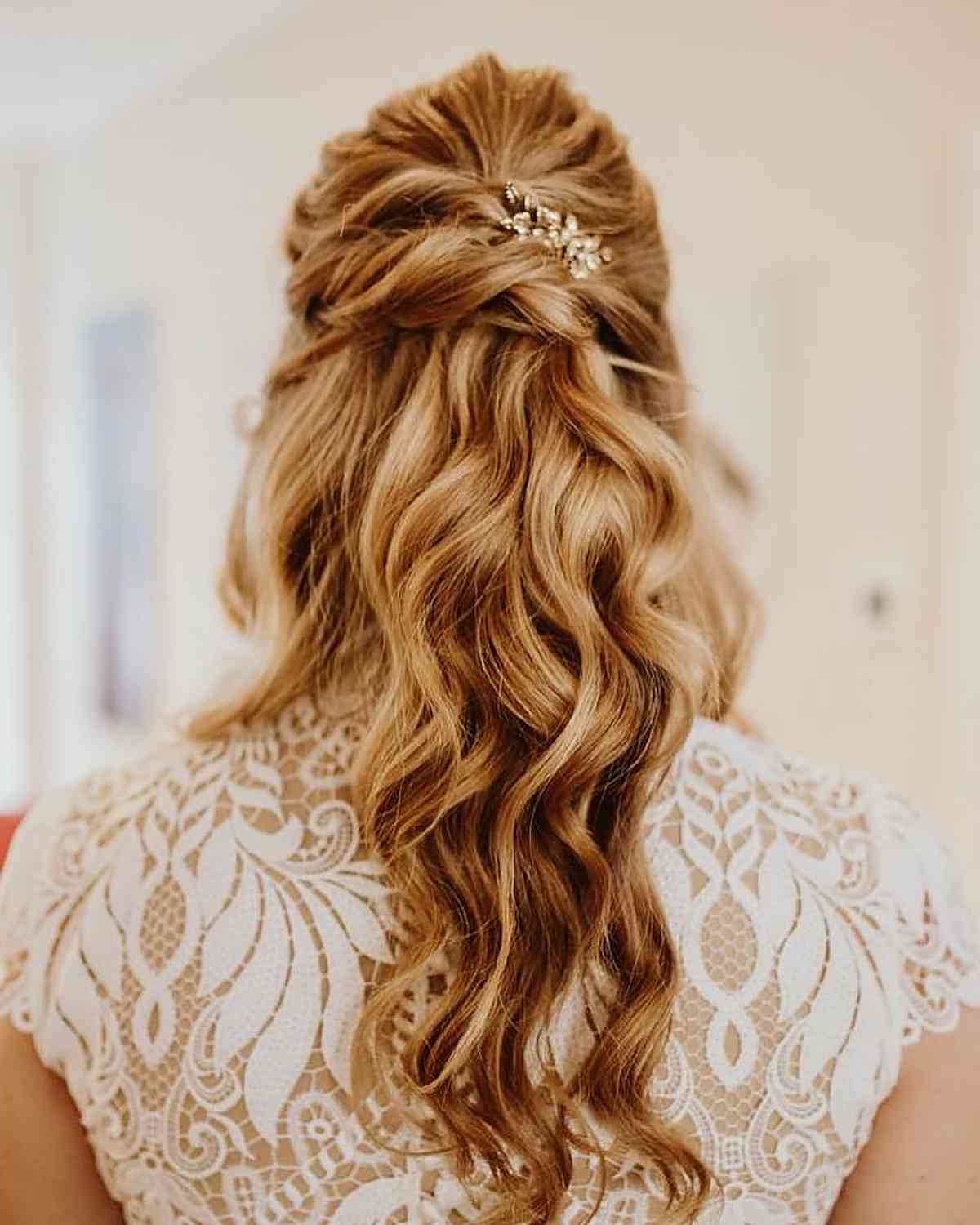 28 Gorgeous Formal Half Updos You’ll Fall In Love With