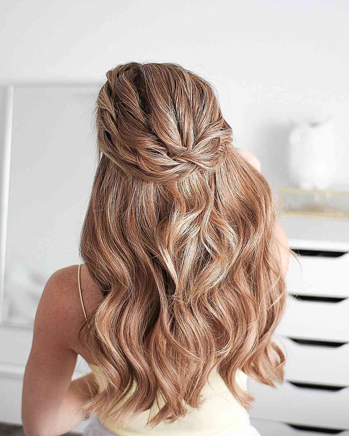 28 Gorgeous Formal Half Updos You’ll Fall In Love With