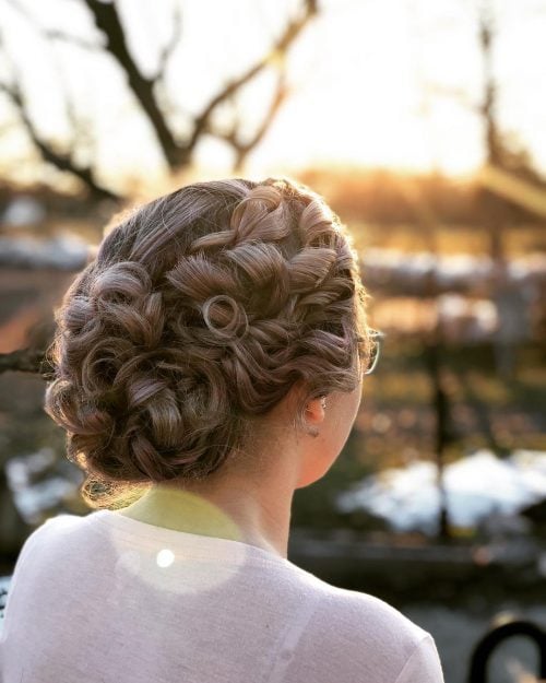 33 Easy & Cute Curly Hair Updos in Trending in 2025