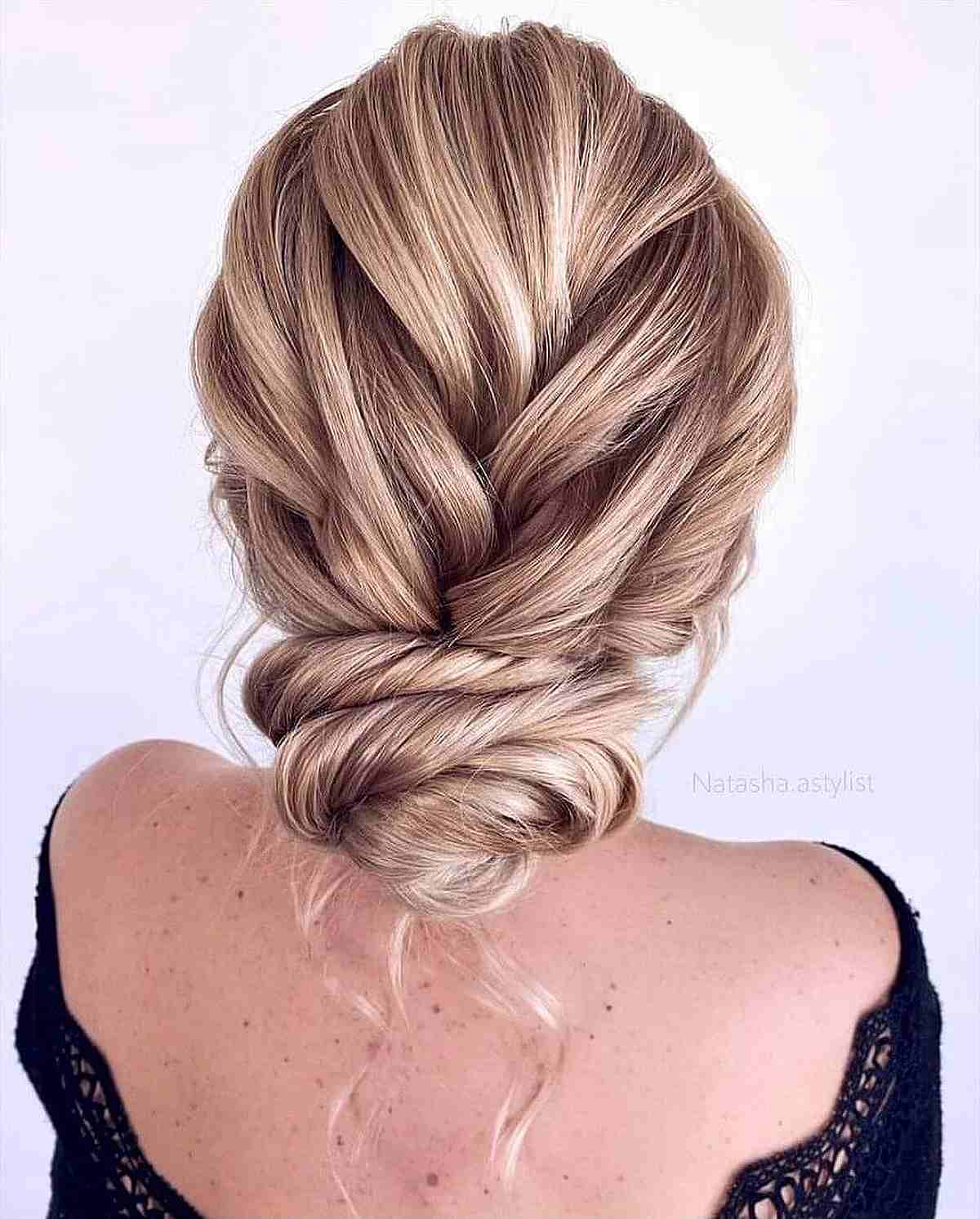 Updos for Long Hair – Cute &amp; Easy Updos for 2025