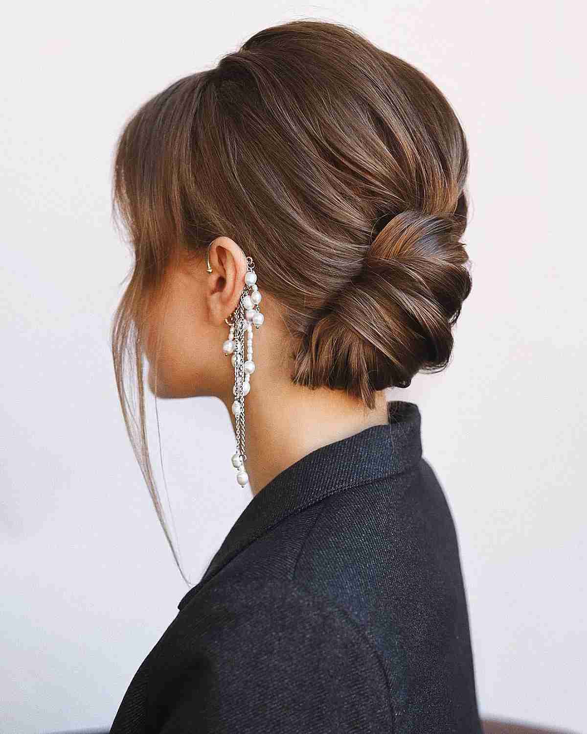 Updos for Long Hair – Cute &amp; Easy Updos for 2025