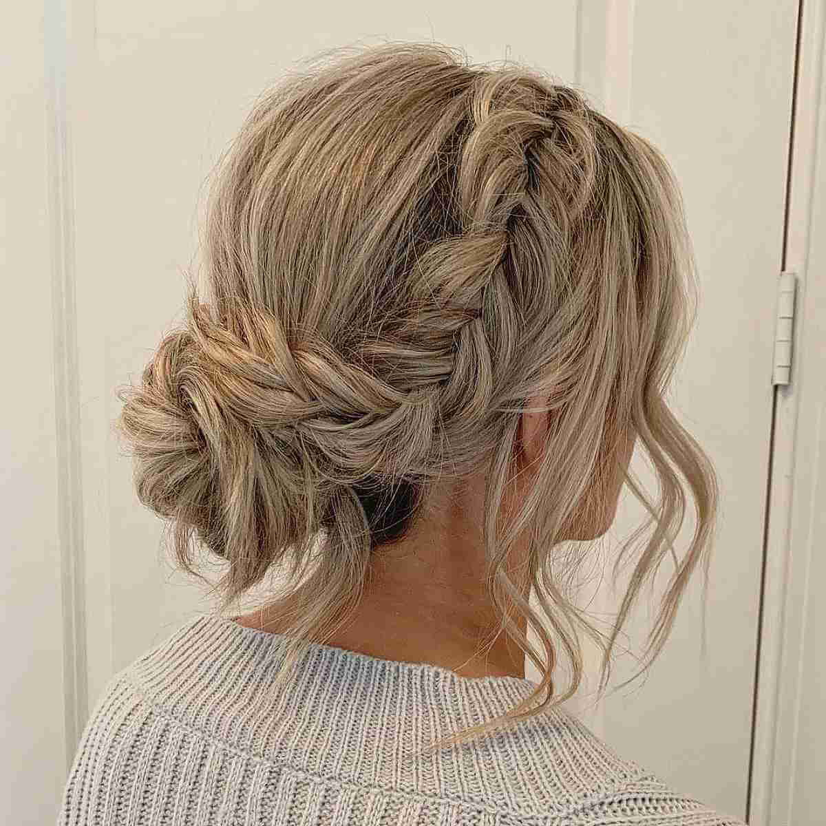 Updos for Long Hair – Cute &amp; Easy Updos for 2025