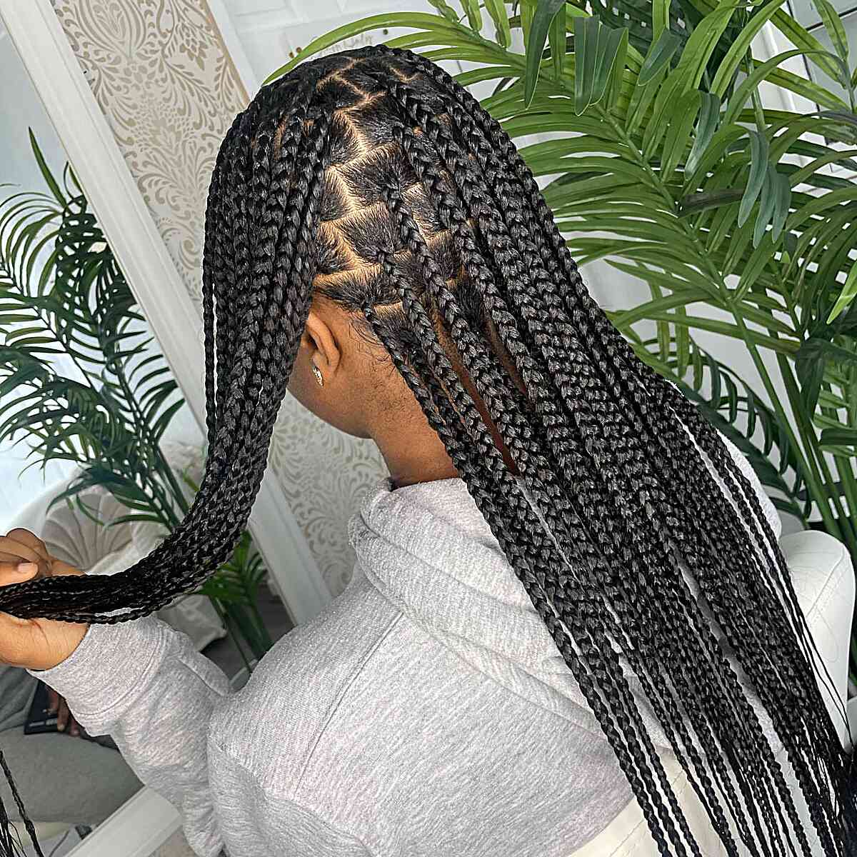 27 Stunning Knotless Braids You Can’t Ignore This Year