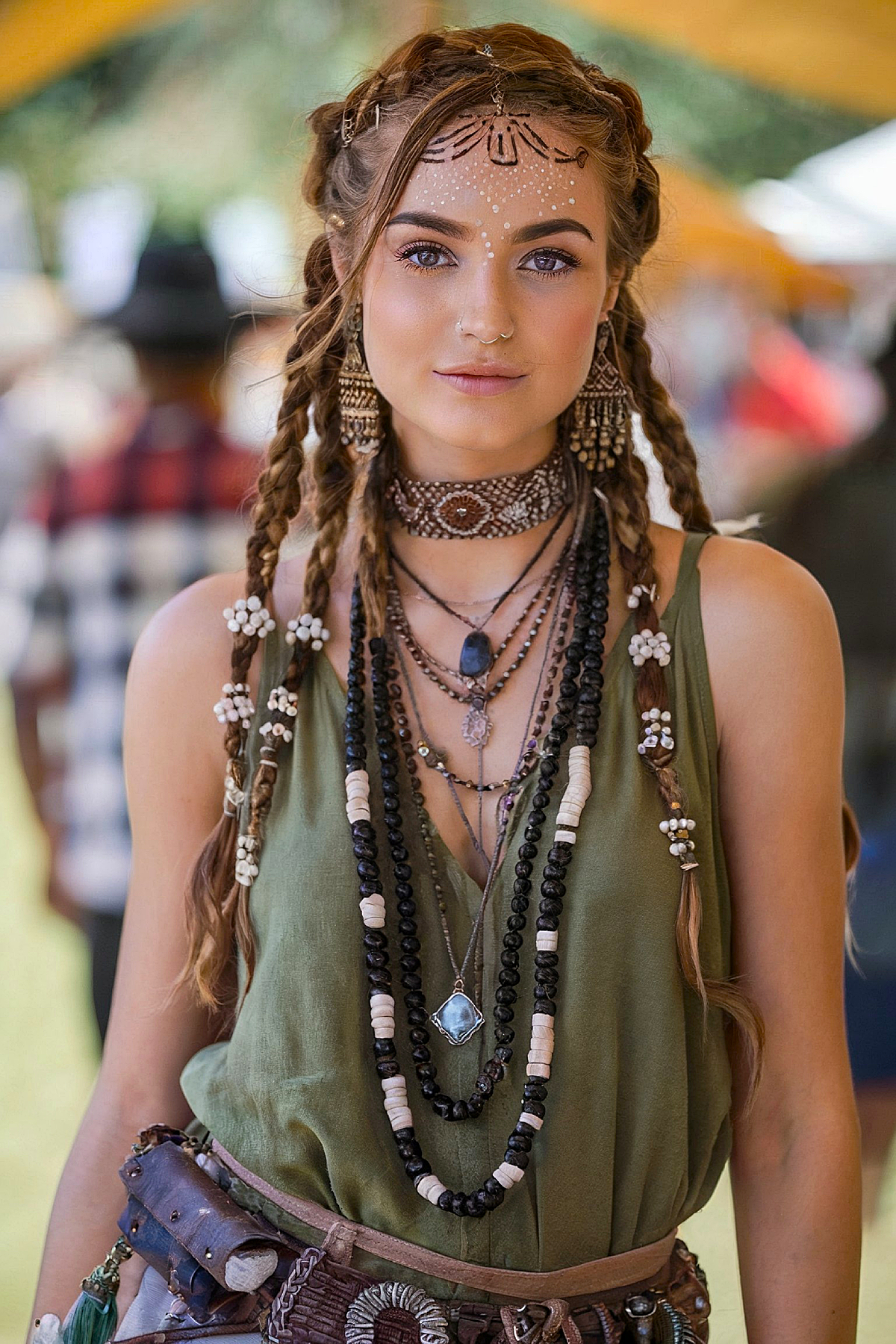 Rave Braids Are Trending – Here are 16 Unique Ideas for 2025