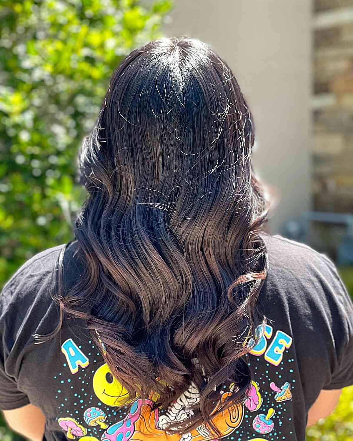 40 V-Cut on Long Hair Ideas for That Trendy V Shape Look